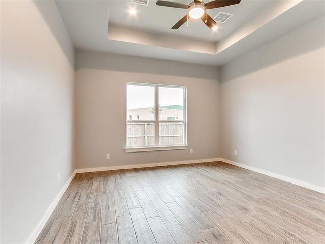 521 Remington Avenue, Jones, OK 73049