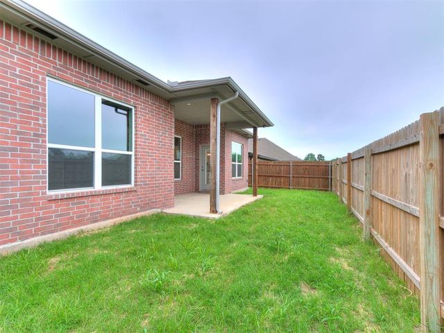 521 Remington Avenue, Jones, OK 73049