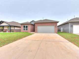 521 Remington Avenue, Jones, OK 73049