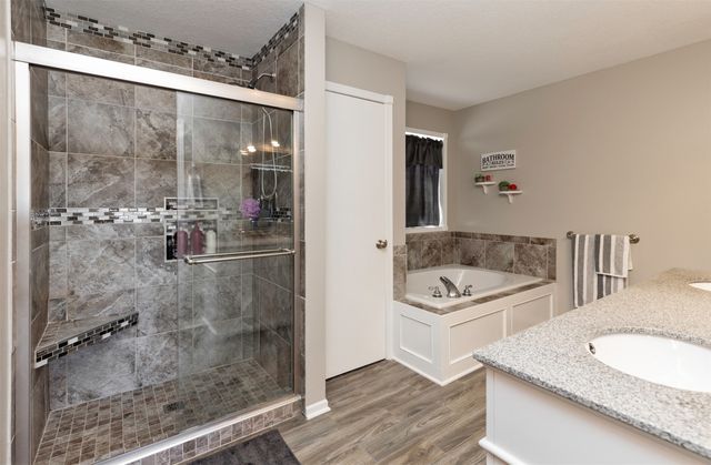 2603 NW Northpark Drive, Ankeny, IA 50023