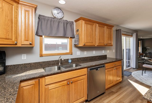 2603 NW Northpark Drive, Ankeny, IA 50023