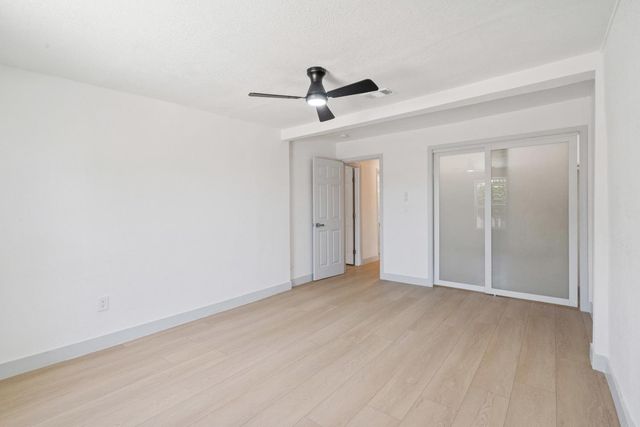 1554 W Thomas Avenue, Fresno, CA 93728