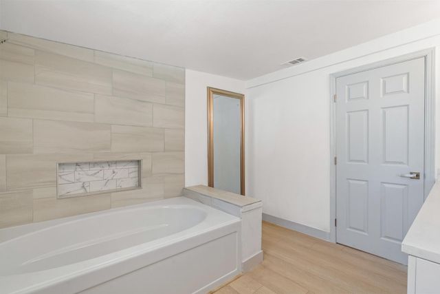 1554 W Thomas Avenue, Fresno, CA 93728