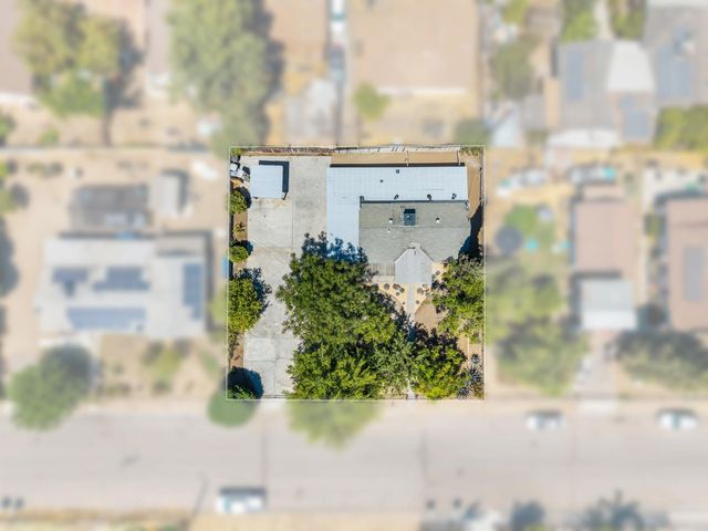 1554 W Thomas Avenue, Fresno, CA 93728