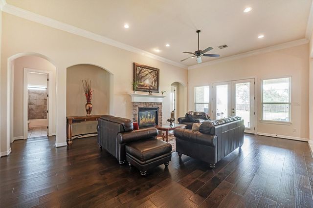 18955 Harbor Side Boulevard, Montgomery, TX 77356