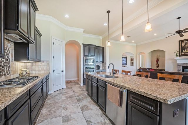 18955 Harbor Side Boulevard, Montgomery, TX 77356