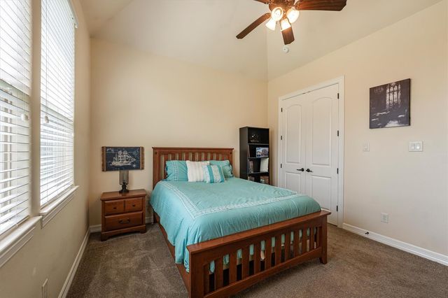 18955 Harbor Side Boulevard, Montgomery, TX 77356