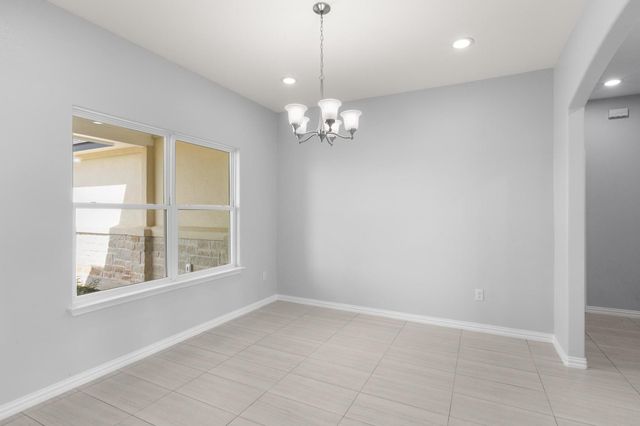 1136 Country Road 484 RD, Elgin, TX 78621