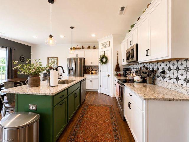 1058 Baileys Chapel Road, Advance, NC 27006