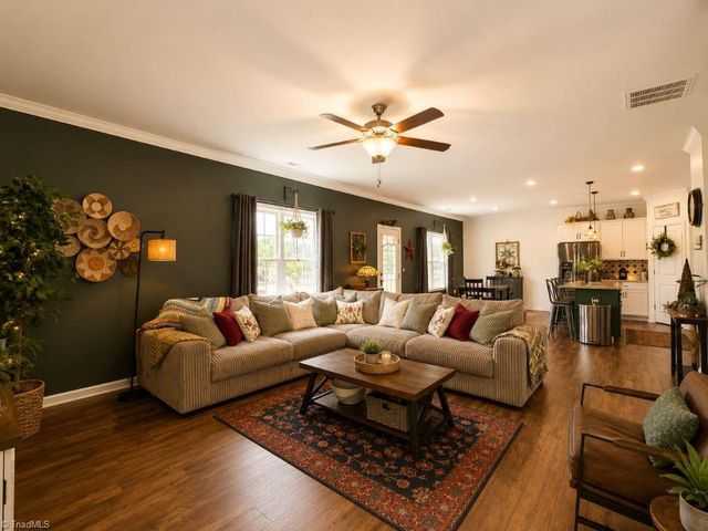 1058 Baileys Chapel Road, Advance, NC 27006