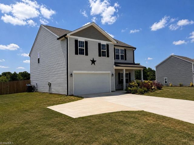1058 Baileys Chapel Road, Advance, NC 27006