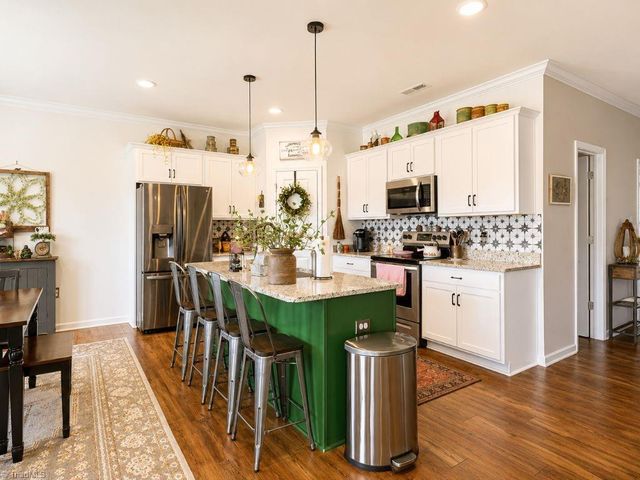 1058 Baileys Chapel Road, Advance, NC 27006
