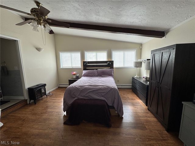 33661 Kenilworth Road, Eastlake, OH 44095