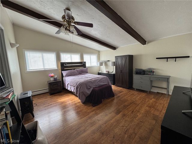 33661 Kenilworth Road, Eastlake, OH 44095