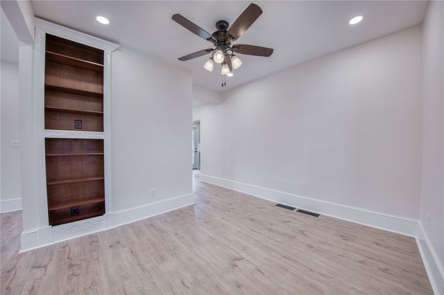 319 Mckim St, Zelienople Boro, PA 16063