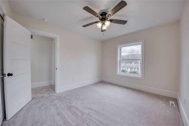 319 Mckim St, Zelienople Boro, PA 16063