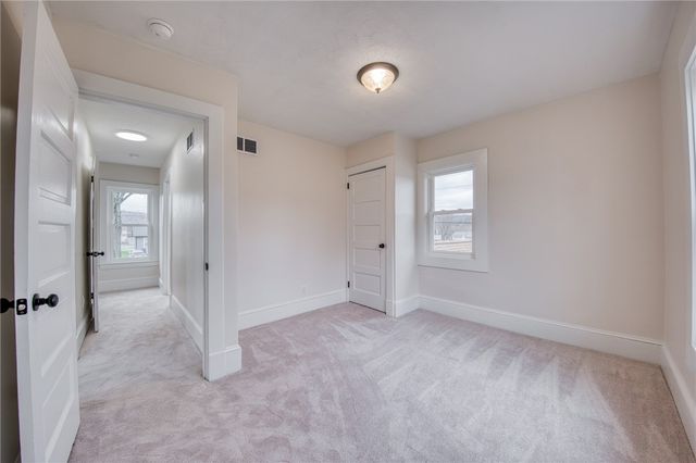 319 Mckim St, Zelienople Boro, PA 16063