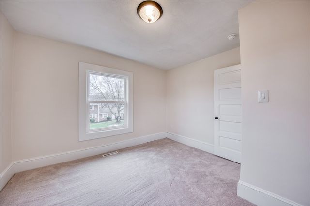 319 Mckim St, Zelienople Boro, PA 16063