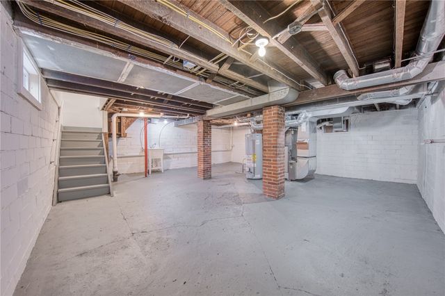 319 Mckim St, Zelienople Boro, PA 16063