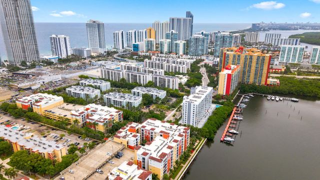 17100 N BAY Road 1401, Sunny Isles Beach, FL 33160