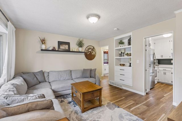 6 Pine Drive, Circle Pines, MN 55014