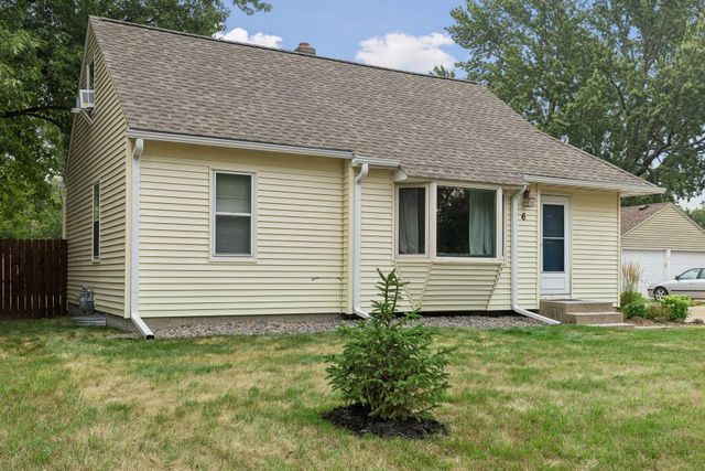 6 Pine Drive, Circle Pines, MN 55014