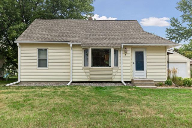 6 Pine Drive, Circle Pines, MN 55014