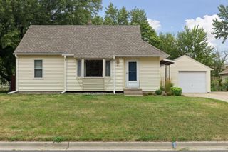 6 Pine Drive, Circle Pines, MN 55014
