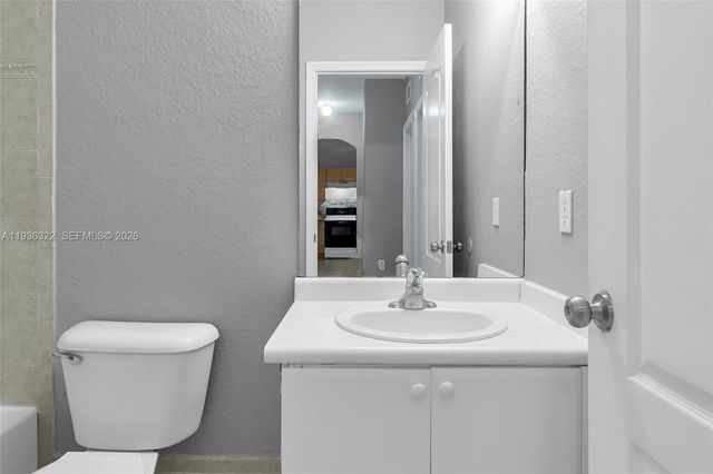 1543 SE 25th Street 204, Homestead, FL 33035