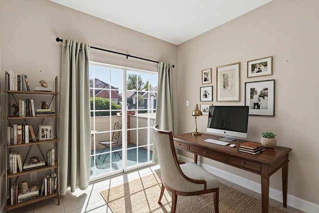 2094 Montclair Lane, Lewisville, TX 75067