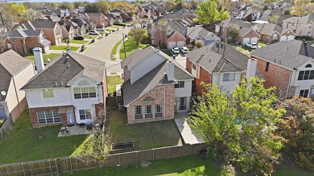 2094 Montclair Lane, Lewisville, TX 75067