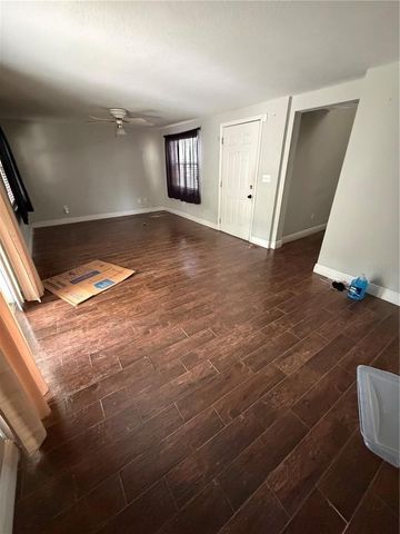 10325 N ARMENIA AVENUE, Tampa, FL 33612