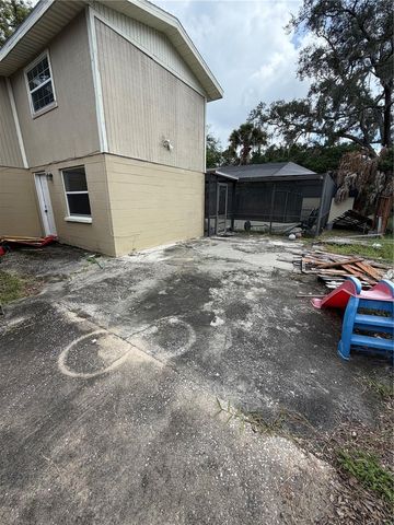 10325 N ARMENIA AVENUE, Tampa, FL 33612
