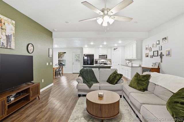 265 Rawlings Road, Durant, OK 74701