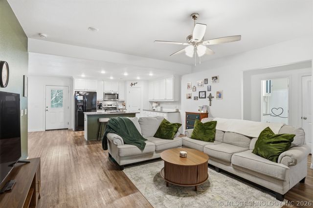 265 Rawlings Road, Durant, OK 74701