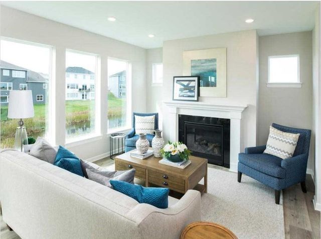 1473 Philipp Way, Shakopee, MN 55379