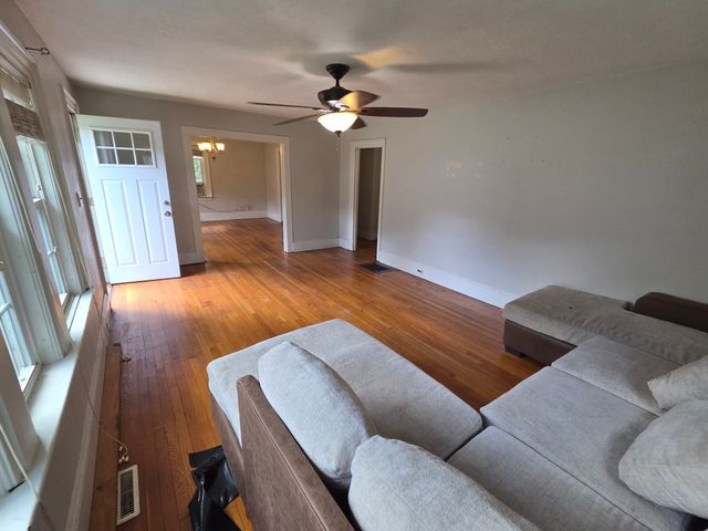 908 Hancock St., Abington, MA 02351