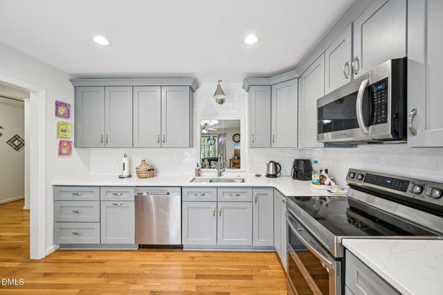 1565 Laureldale Drive, Raleigh, NC 27609