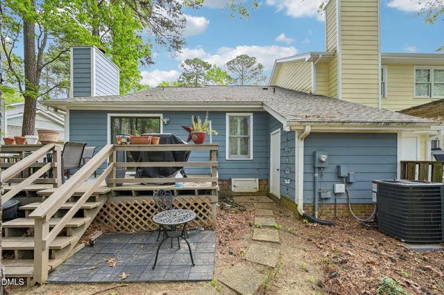 1565 Laureldale Drive, Raleigh, NC 27609