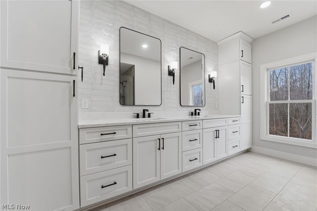 4656 Carpenter Road, Ashtabula, OH 44004