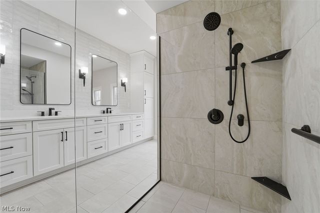 4656 Carpenter Road, Ashtabula, OH 44004