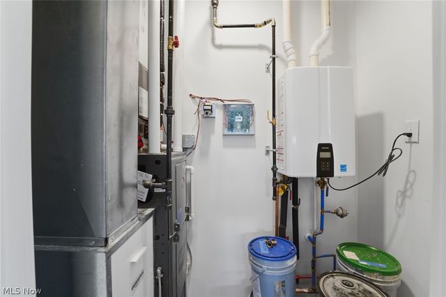 4656 Carpenter Road, Ashtabula, OH 44004