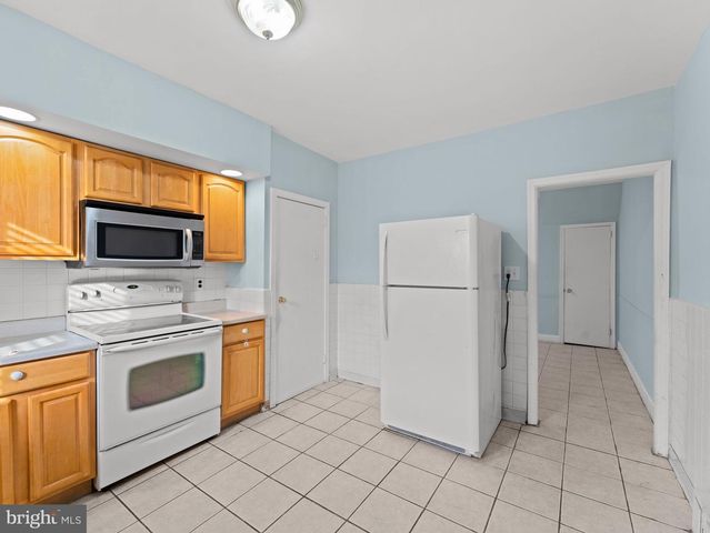 3552 CHIPPENDALE AVE, Philadelphia, PA 19136