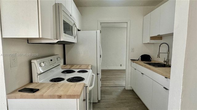 3460 NW 5th Court, Lauderhill, FL 33311