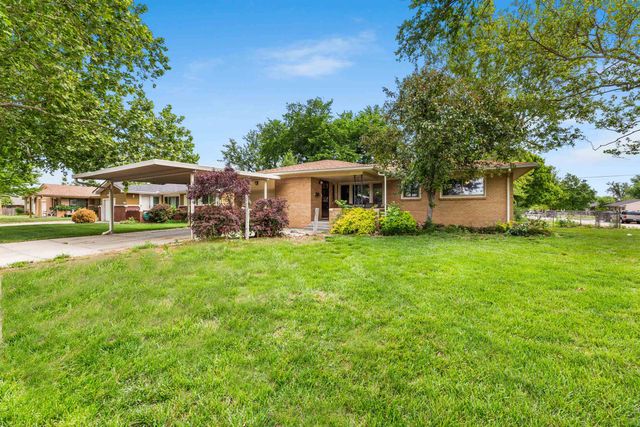 2222 S Millwood, Wichita, KS 67213