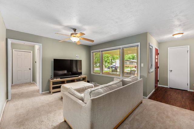 2222 S Millwood, Wichita, KS 67213