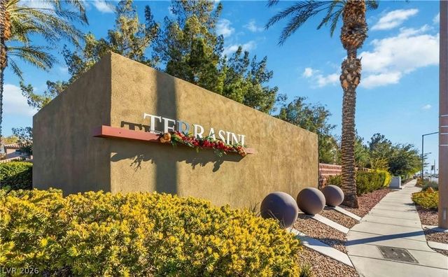 4705 Apulia Drive 203, North Las Vegas, NV 89084