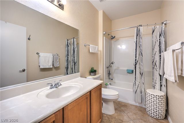 4705 Apulia Drive 203, North Las Vegas, NV 89084