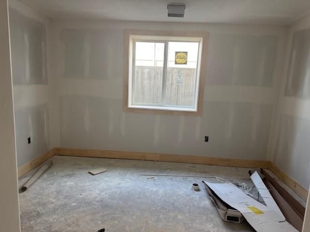 29541 W 196th Street, Gardner, KS 66030