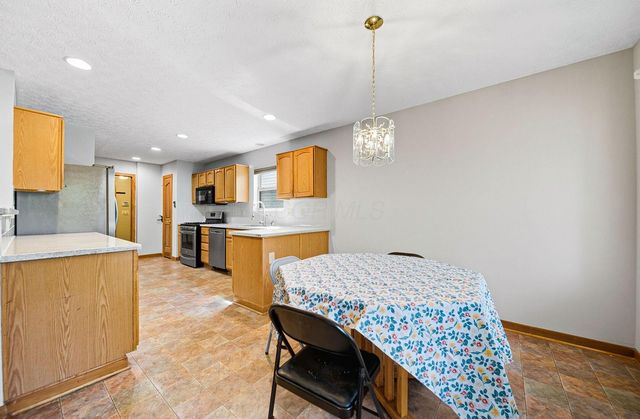 7963 Brianna Drive, Blacklick, OH 43004